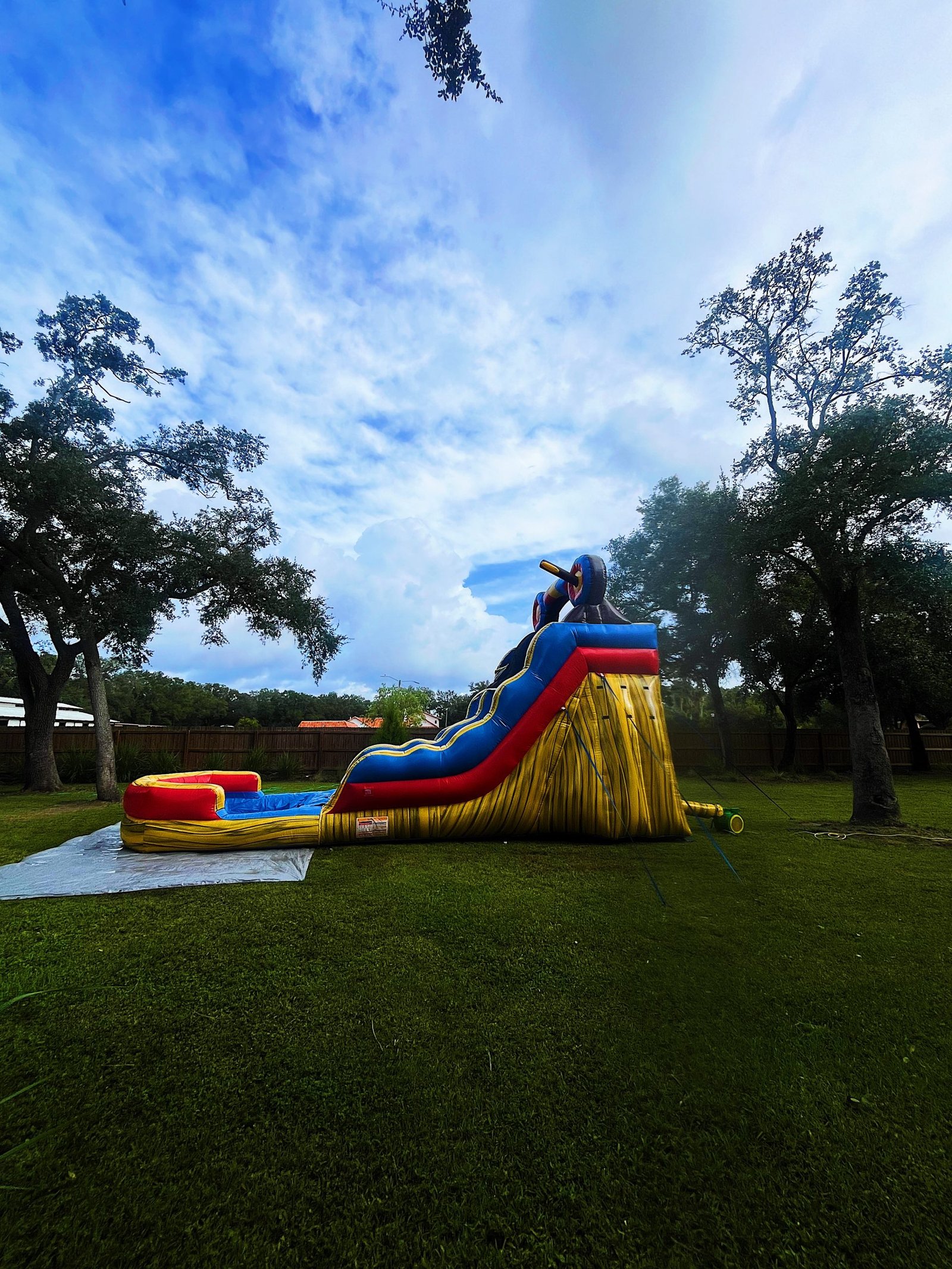 Bullseye Target 15 Ft Water Slide With Splash Pool - Image 3